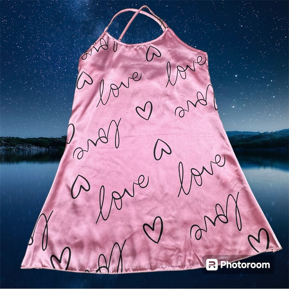 ❗️FINAL PRICE❗️LOVE Letter Print Crisscross Slip Nightdress Sleepwear Nightie - Picture 2 of 9